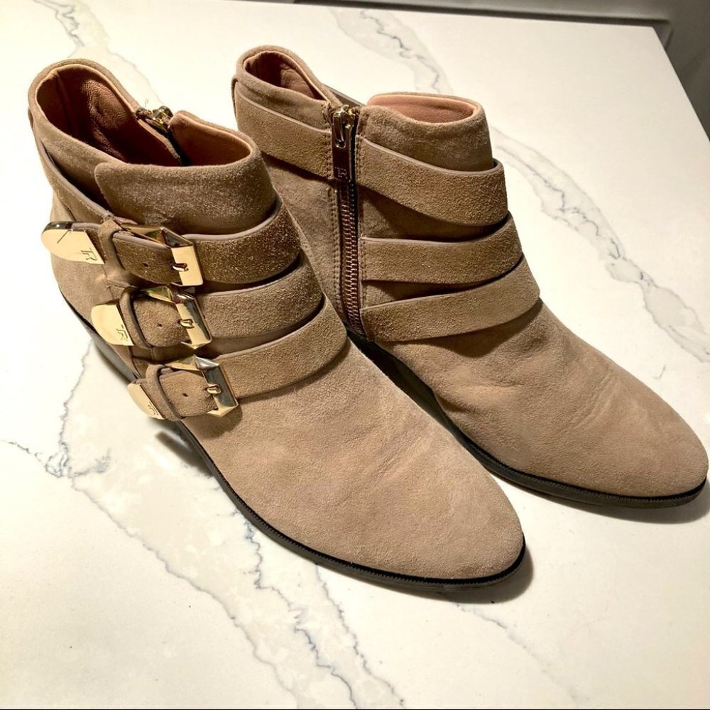TARYN ROSE Sz 9.5B Samantha Light Taupe Beige Western Style Booties